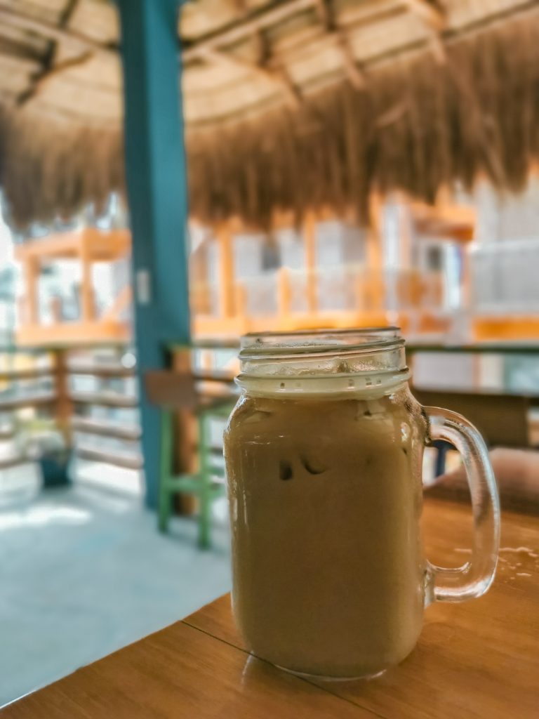 choses à faire à Caye Caulker Namaste cafe
