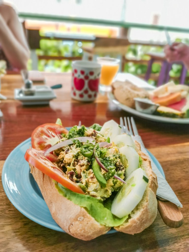 choses à faire à Caye Caulker Namaste cafe