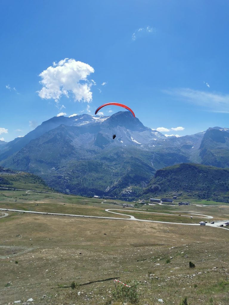Parapente Lac du Mont-Cenis, Maurienne ©Constancio travels